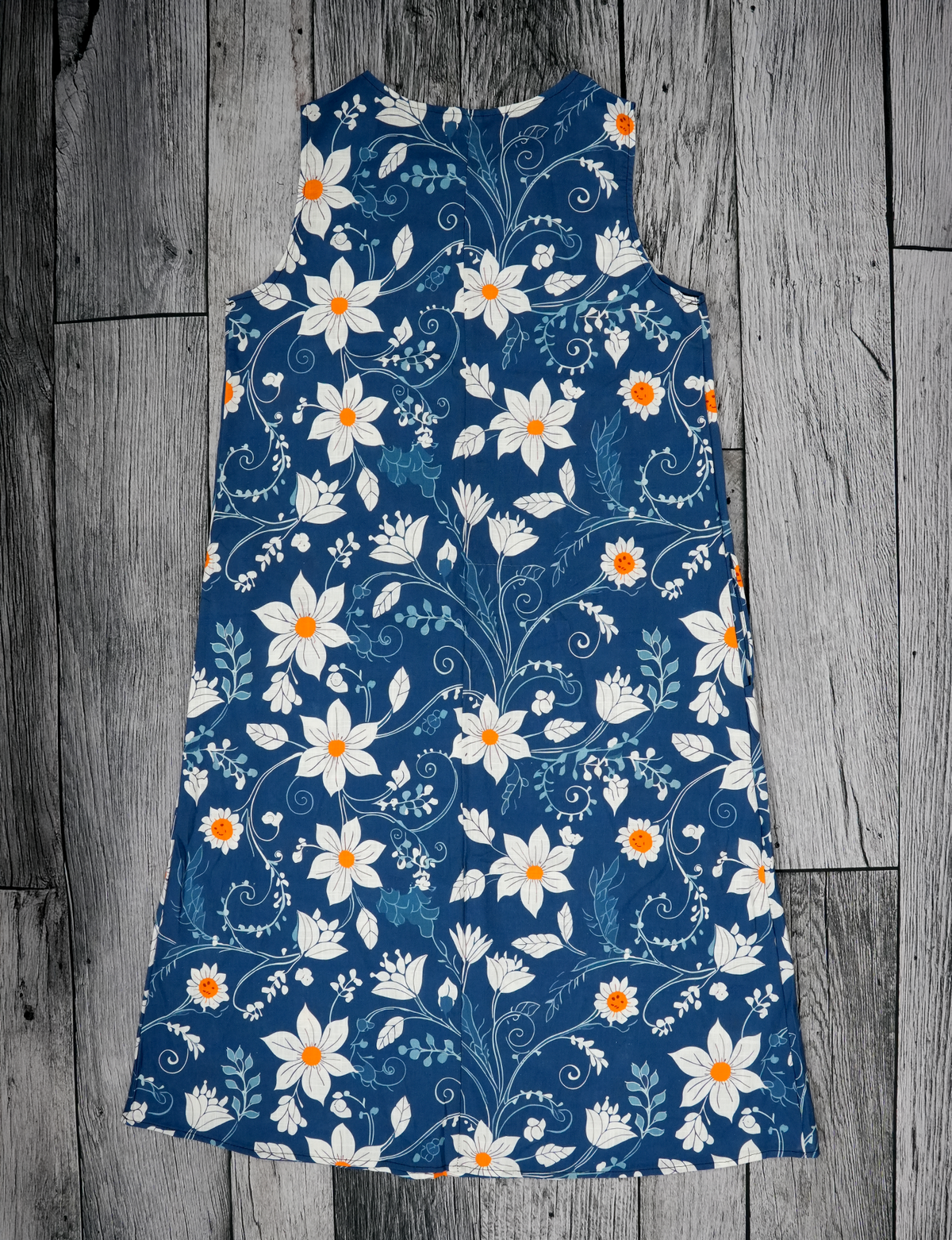Daisy Vine Sleeveless Dress With Pocket